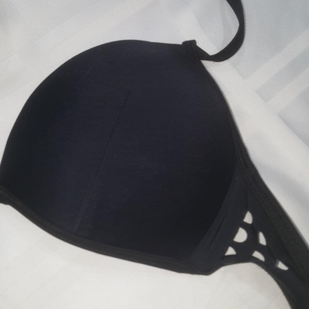 Sexy swimsuit - Picture 4 of 6